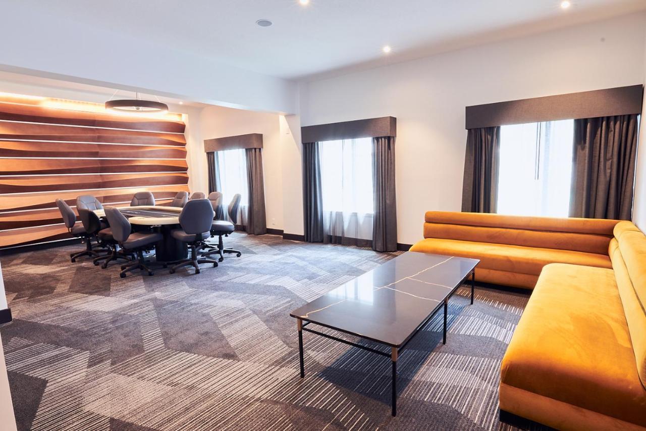 Champions Club And Hotel, Houston Westchase Bagian luar foto