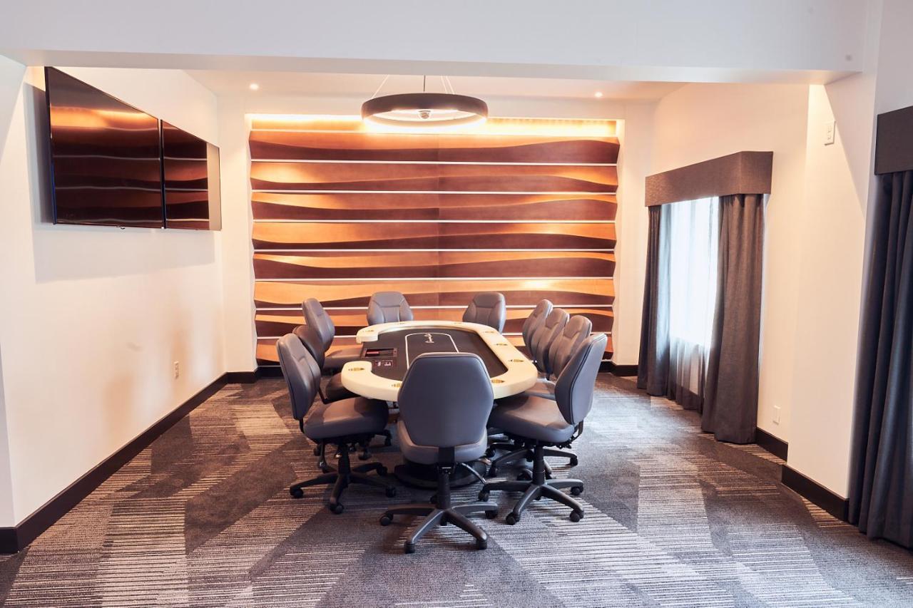 Champions Club And Hotel, Houston Westchase Bagian luar foto