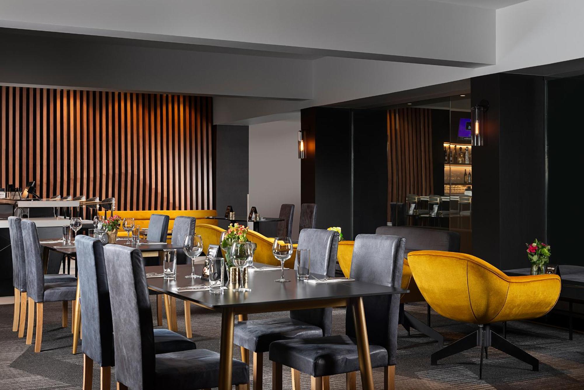 Champions Club And Hotel, Houston Westchase Bagian luar foto