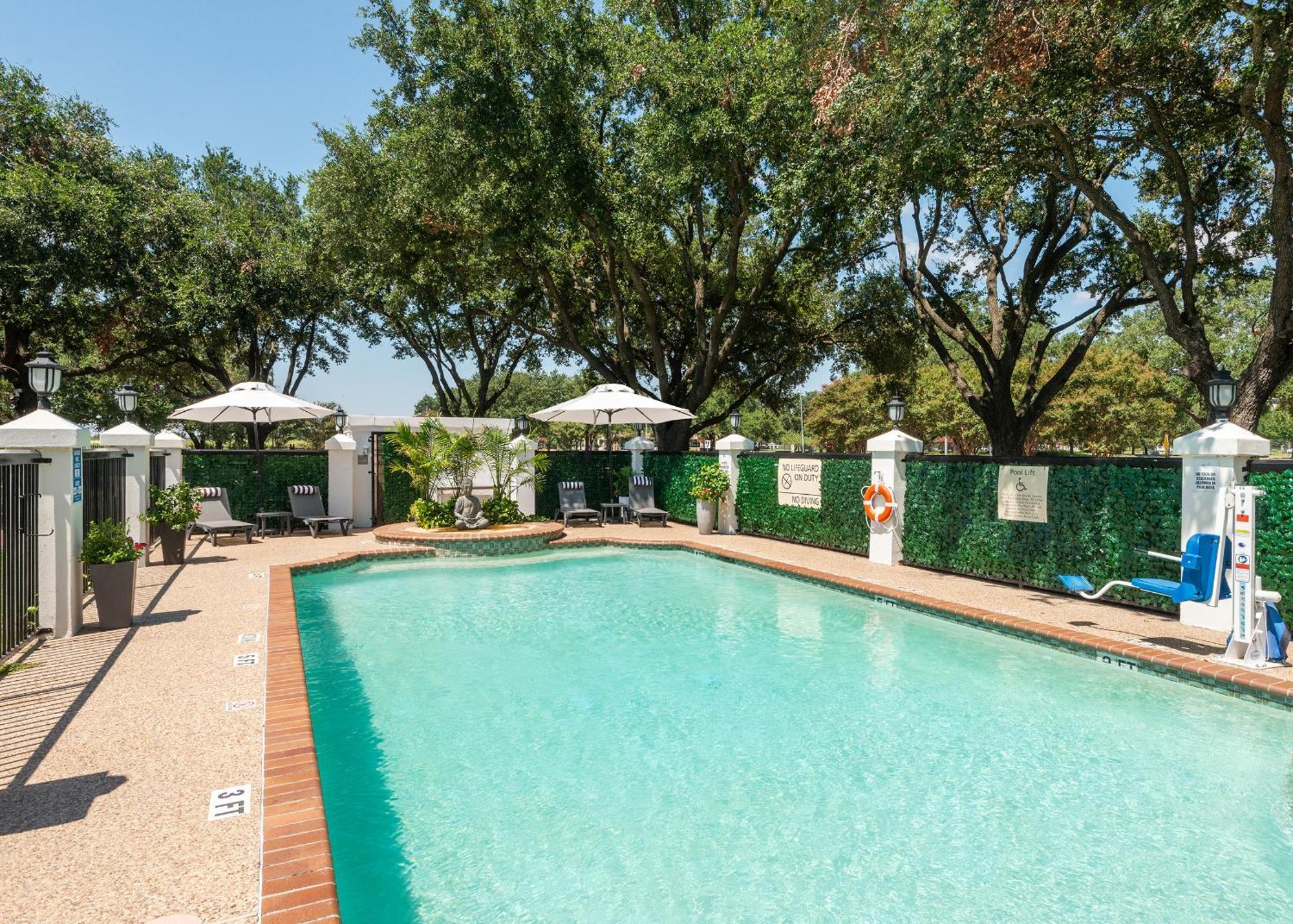 Champions Club And Hotel, Houston Westchase Bagian luar foto