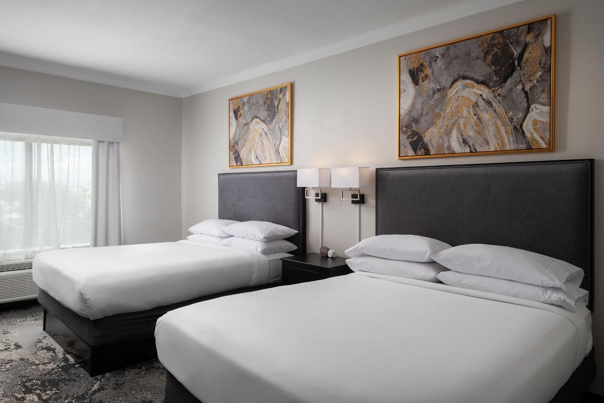 Champions Club And Hotel, Houston Westchase Bagian luar foto