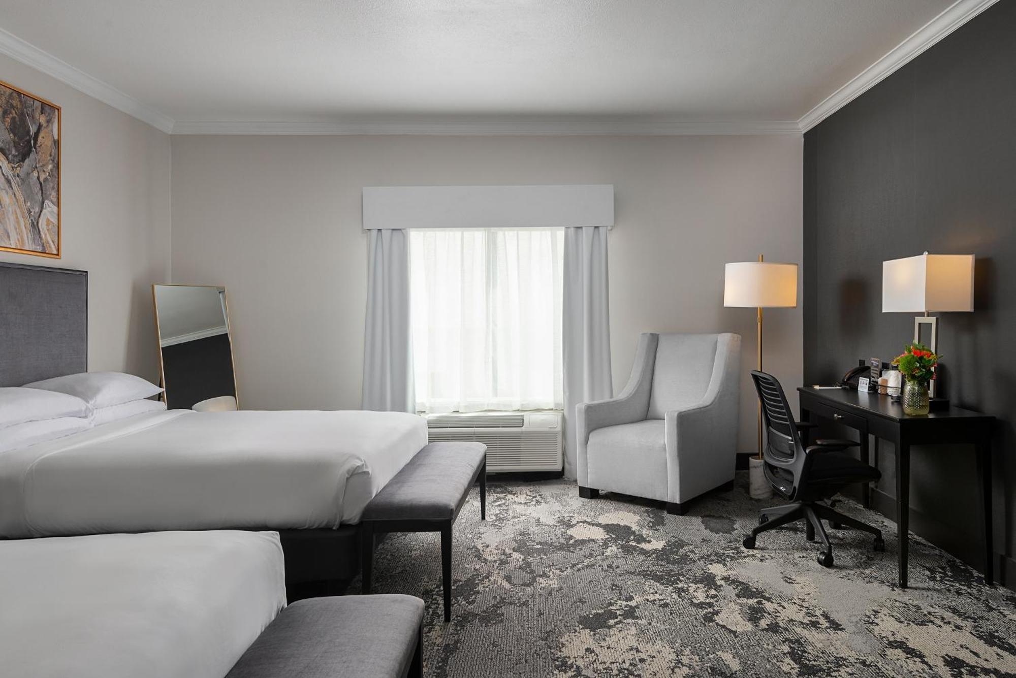 Champions Club And Hotel, Houston Westchase Bagian luar foto